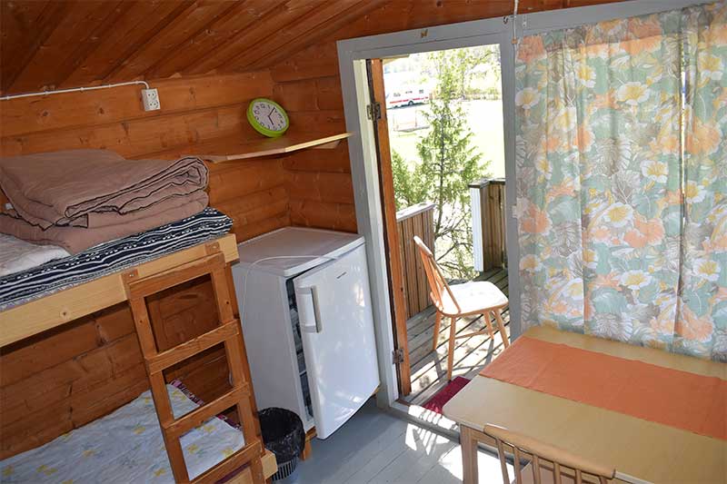 JUHANNUS 2024 - Mökki 2 - Leirintämökki 4:lle to-su 20.-23.6. 2024 - Kajaniemi Camping