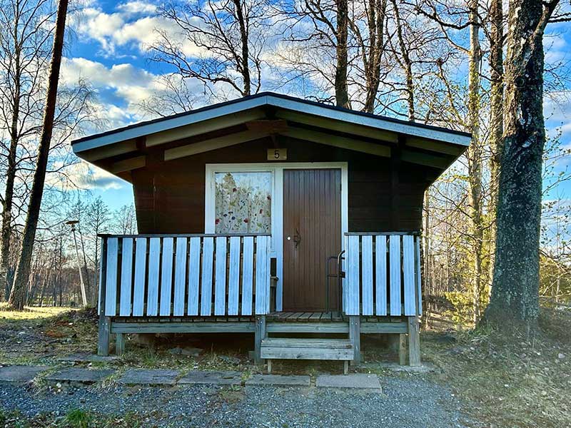JUHANNUS 2024 - Mökki 5 - Leirintämökki 2:lle to-su 20.-23.6.2024 - Kajaniemi Camping