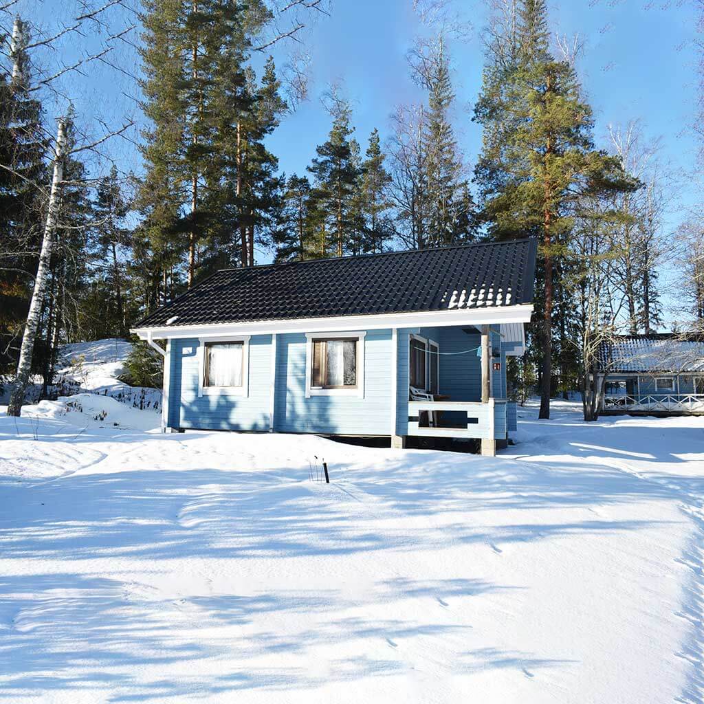 Mökki 9 / vrk, iso mökki - Kajaniemi Camping