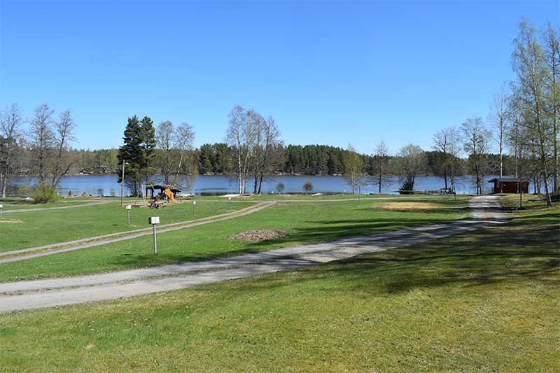 Asuntoauto- tai Asuntovaunupaikka / vrk - Kajaniemi Camping