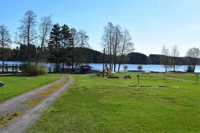 Telttapaikka rannassa / vrk - Kajaniemi Camping